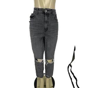 American Eagle Size 12 Regular Women Mom jean Distressed Denim Jeans 14-16